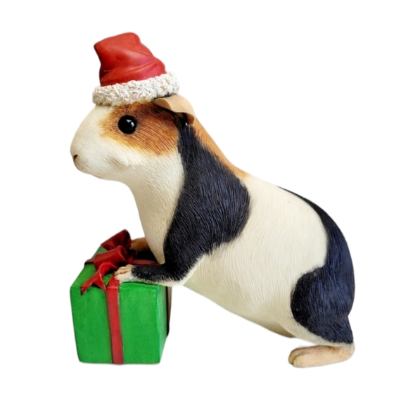 Country Artists Christmas Guinea Pig with Gift, Hand Crafted & Painted - Picture 9 of 14